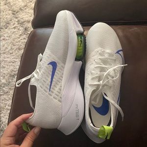 Nike Air Zoom Tempo Next% shoes sz 9